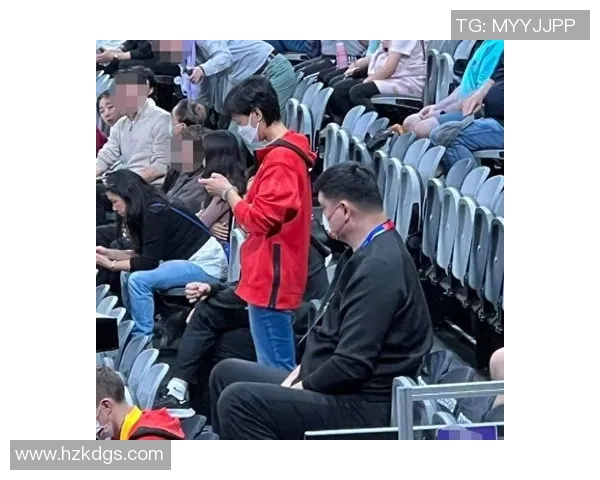 姚明晒黑了引发热议网友调侃其夏日休闲生活方式大揭秘